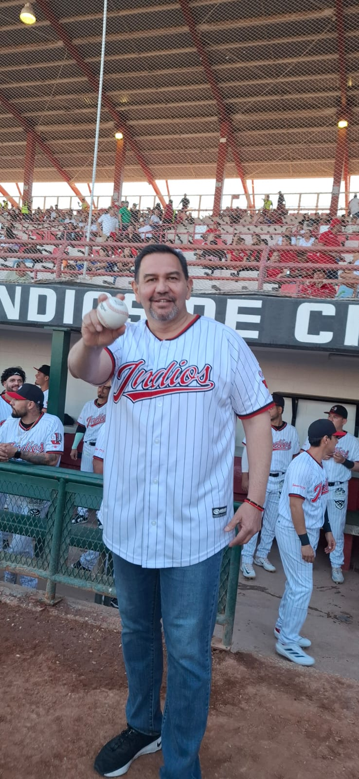 Presidente inaugura la Temporada 2025 de Los Indios de Juárez